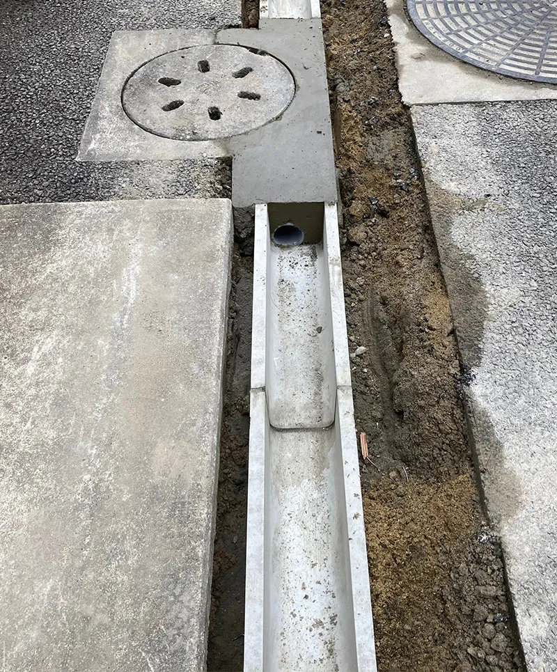 側溝の工事